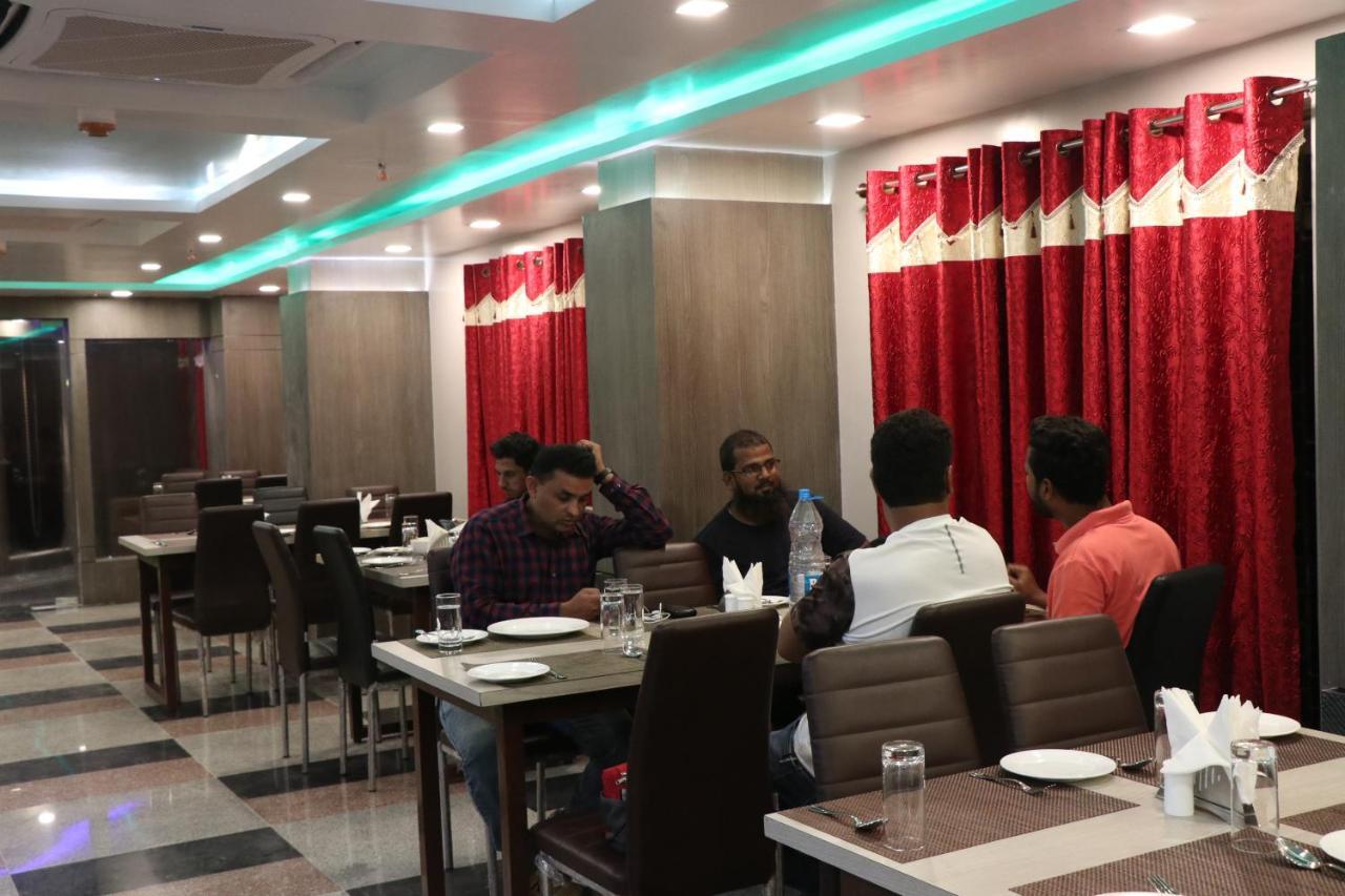 Hotel Nandini Baharampur Esterno foto