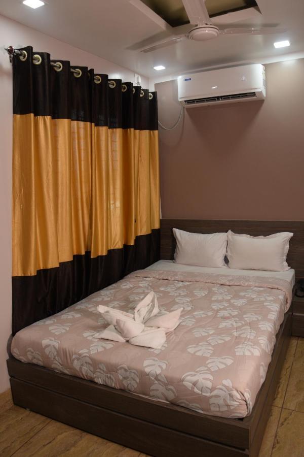 Hotel Nandini Baharampur Esterno foto